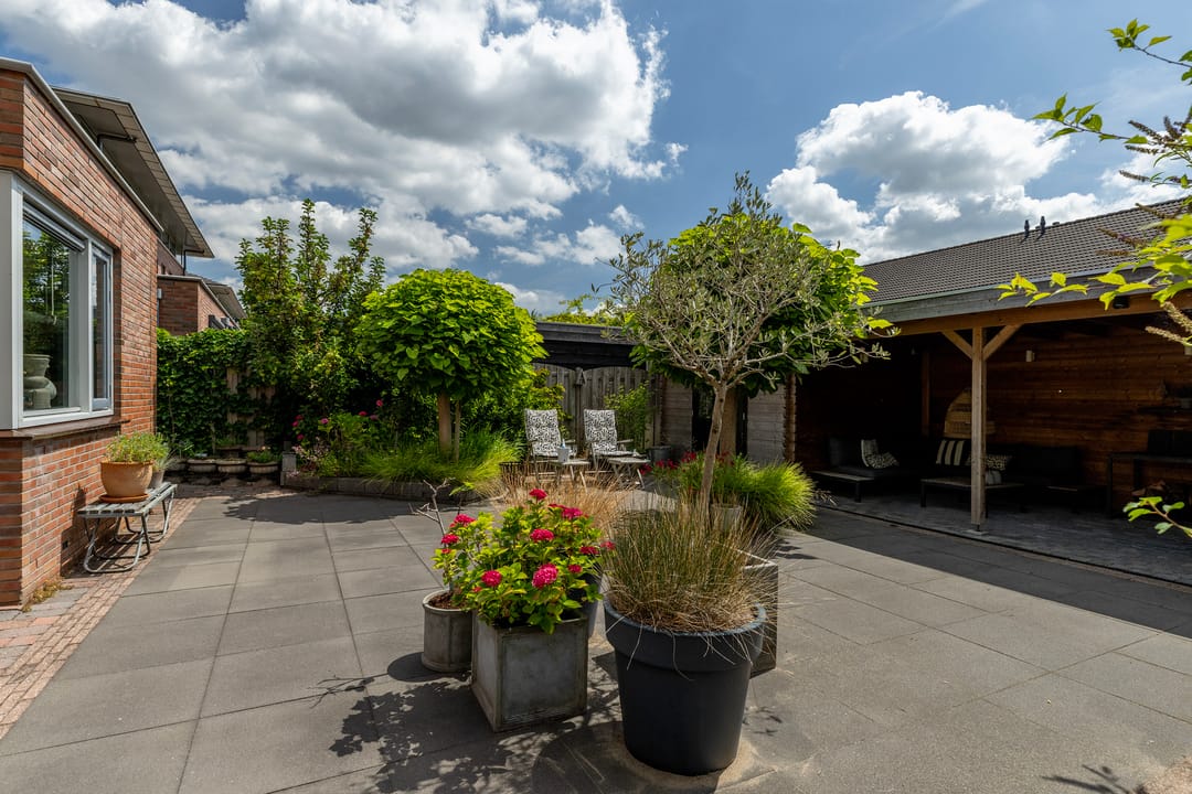 Foto 28 van Meerwedesingel 15