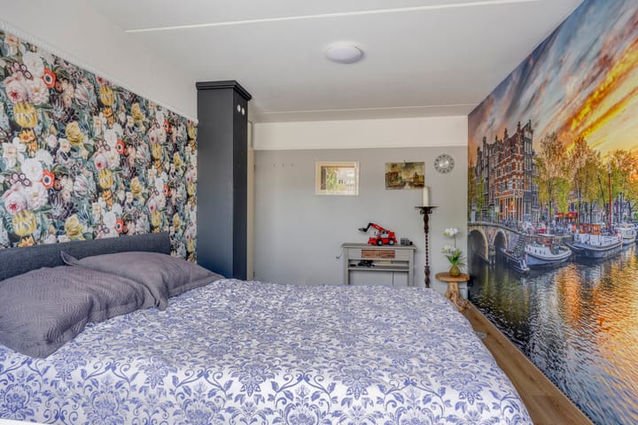 Foto 15 van Weeresteinstraat 46