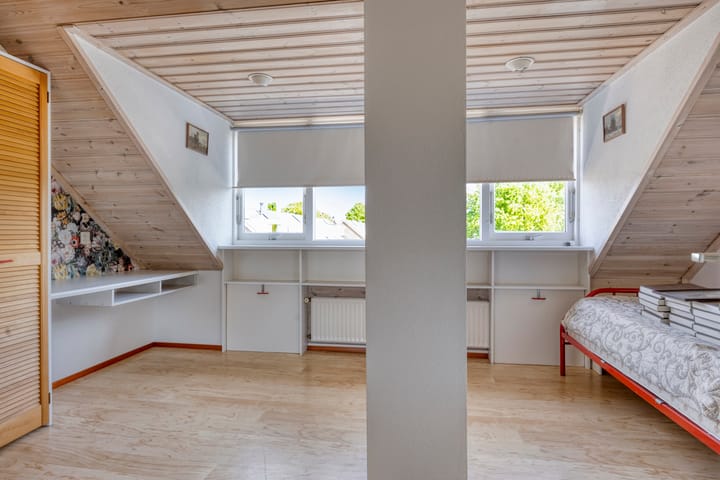 Foto 22 van Weeresteinstraat 46