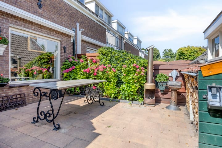 Foto 24 van Weeresteinstraat 46