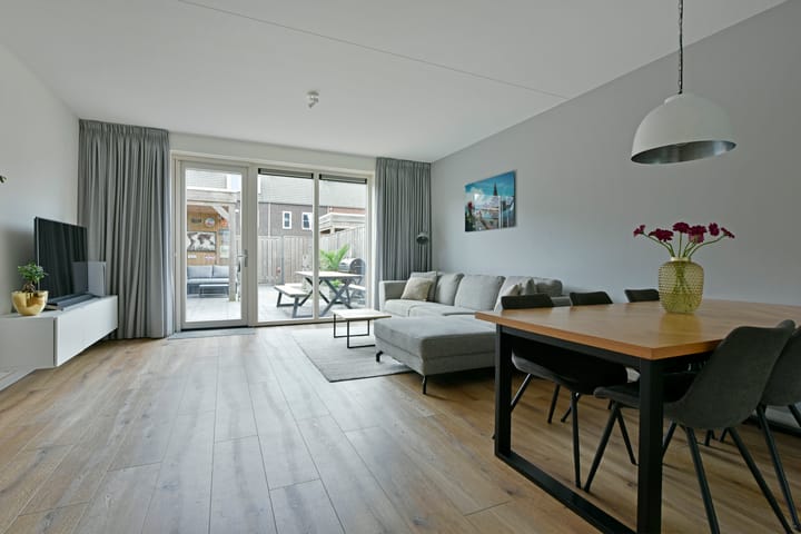 Foto 3 van Hofstraat 8