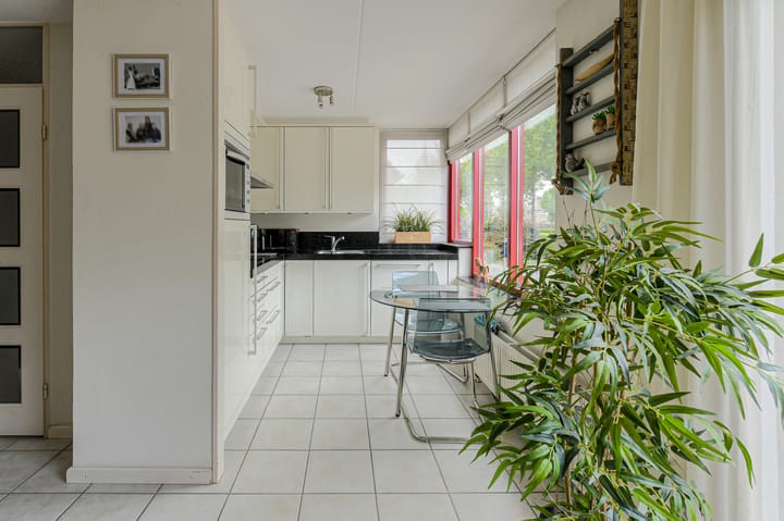 Foto 19 van Simon Vestdijkstraat 10