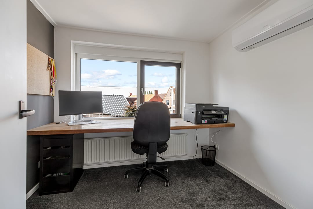 Foto 32 van Hofstraat 4