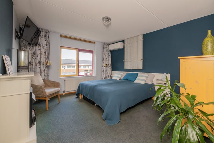 Foto 30 van Vrouwenmantel 81