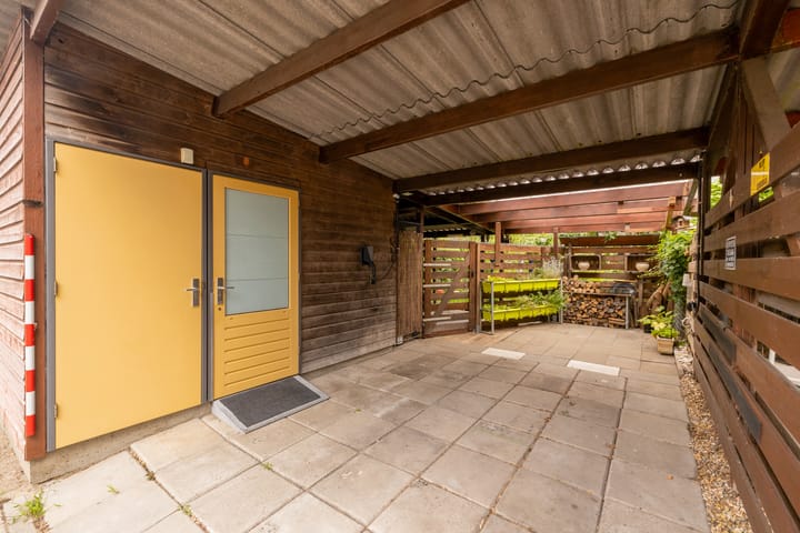 Foto 65 van Vrouwenmantel 81