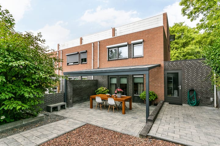 Foto 38 van St. Jansstraat 61