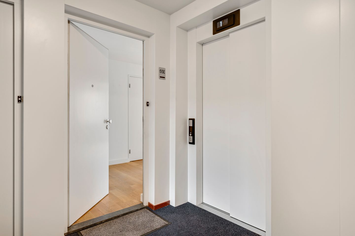 Foto 5 van Bellefroidlunet 55-E