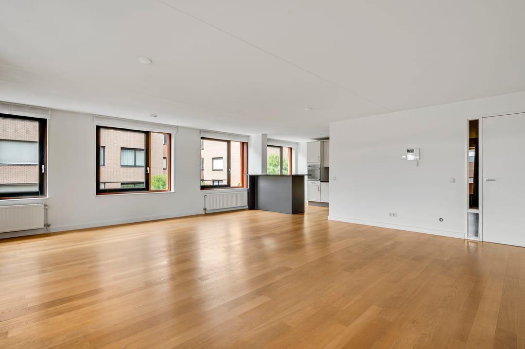 Foto 8 van Bellefroidlunet 55-E