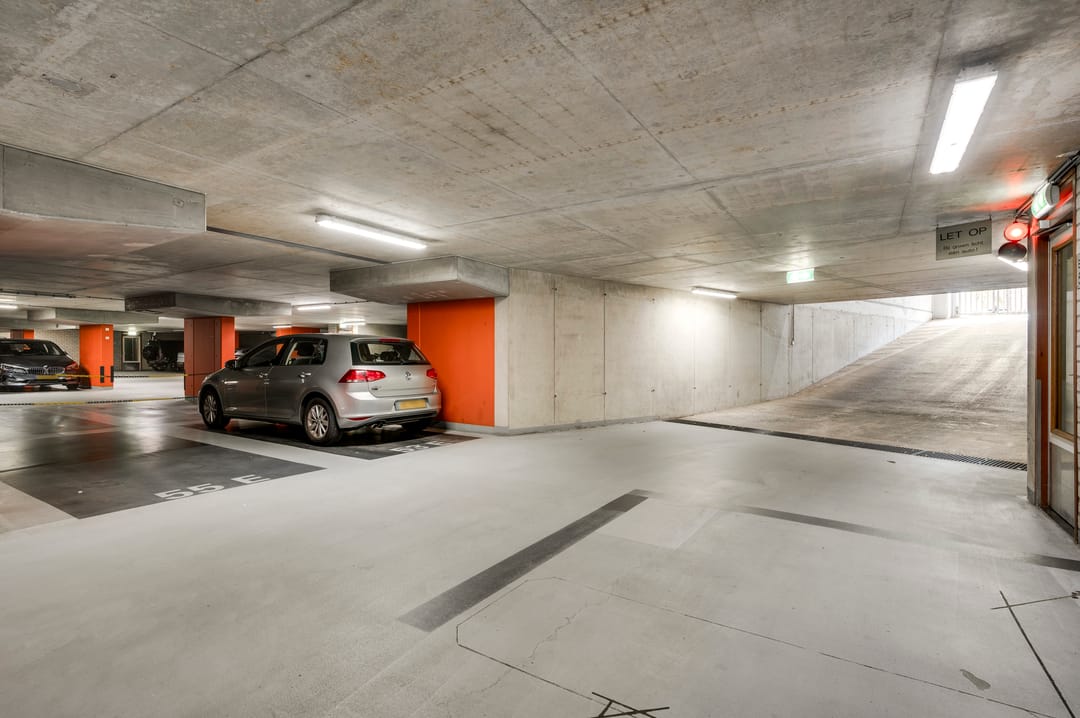 Foto 22 van Bellefroidlunet 55-E