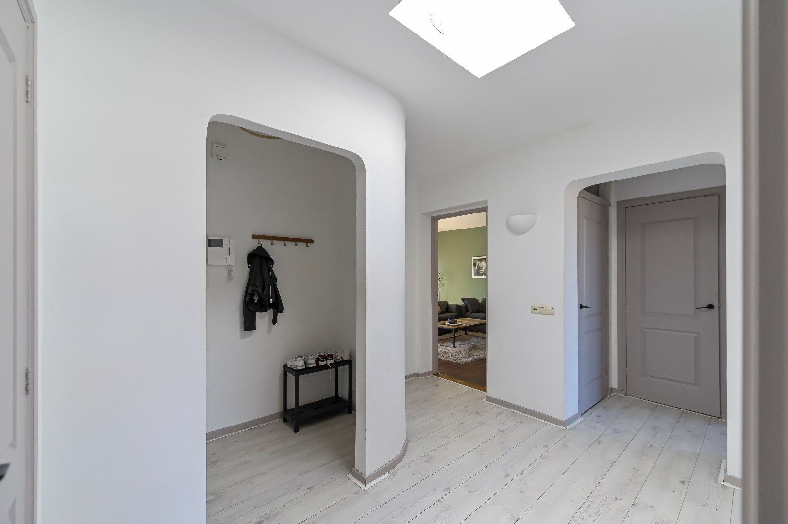 Photo 6 of Nassaustraat 27