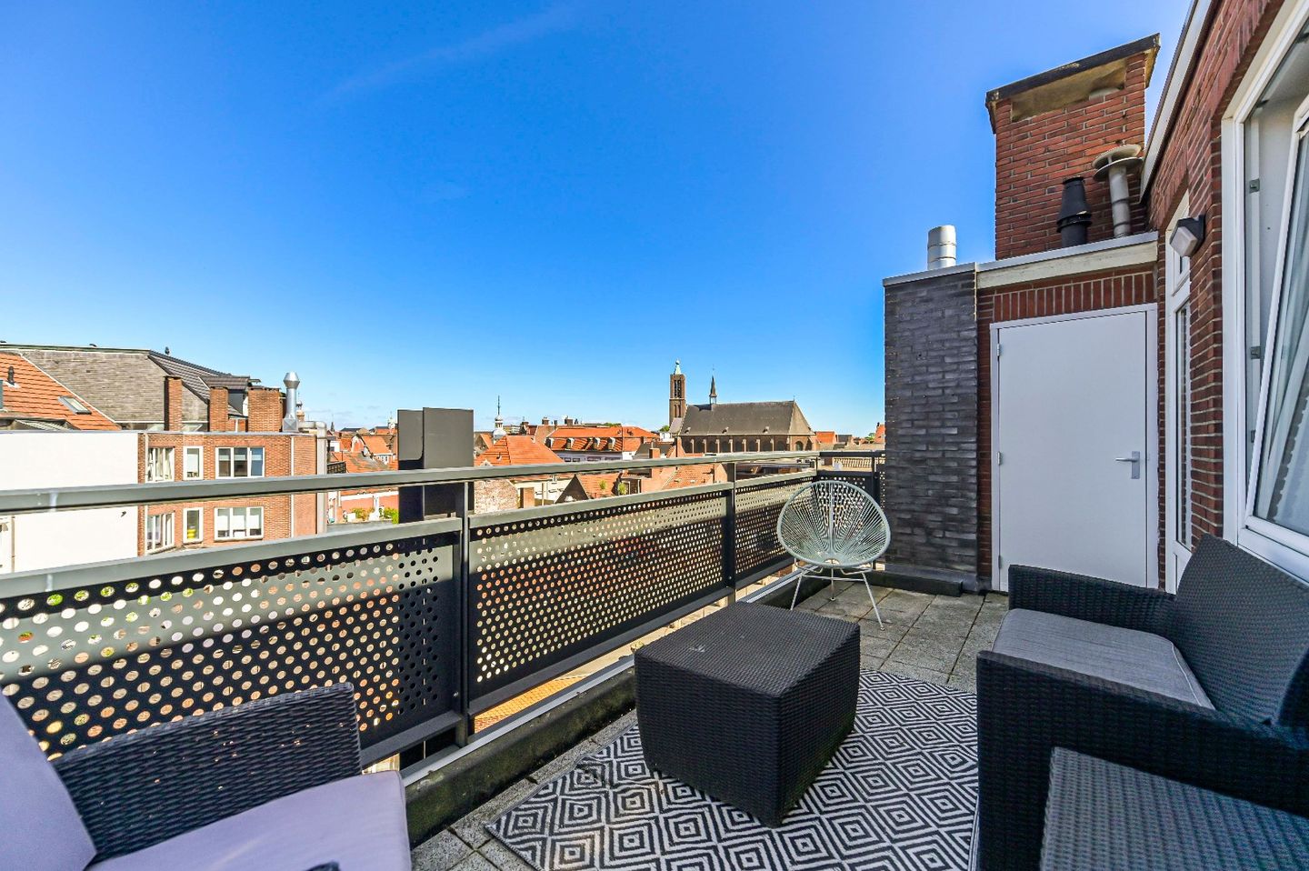 Photo 14 of Nassaustraat 27