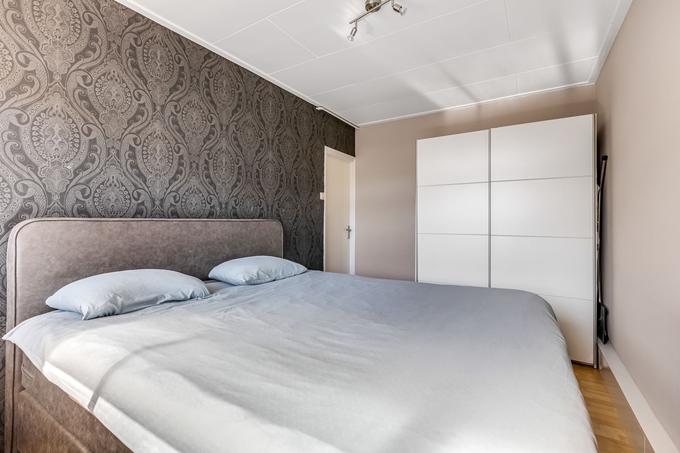 Foto 15 van Anna van Burenlaan 208