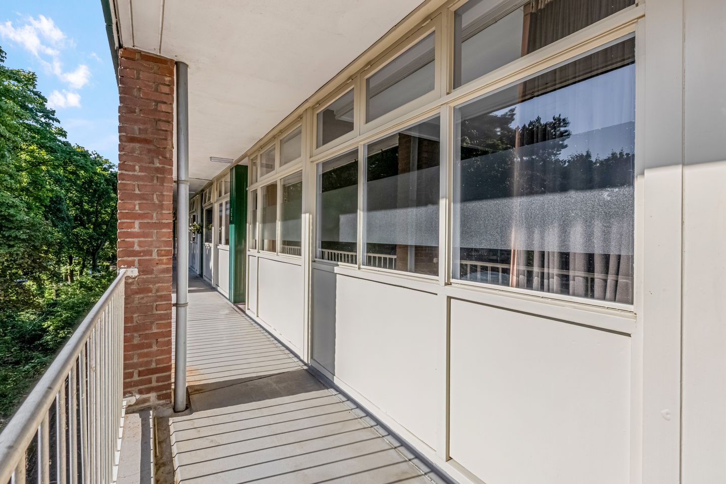 Foto 25 van Anna van Burenlaan 208