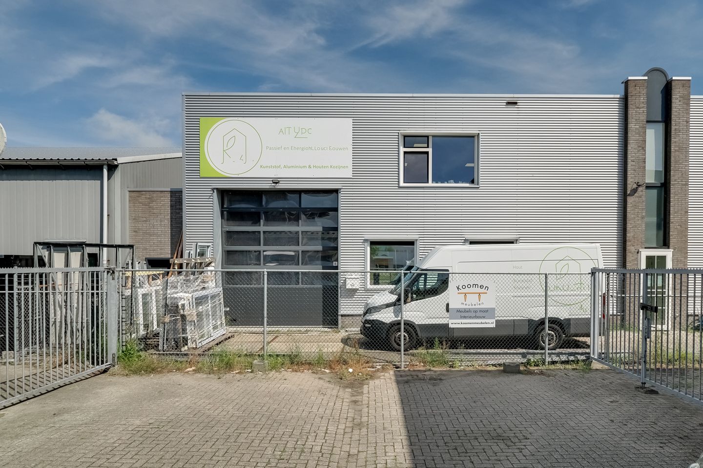 View photo 2 of Het Witte Hert 4-m