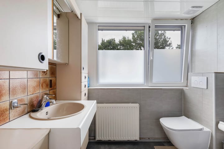 Foto 16 van Verdeniusstraat 17