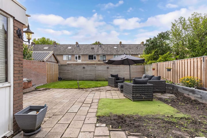 Foto 24 van Verdeniusstraat 17