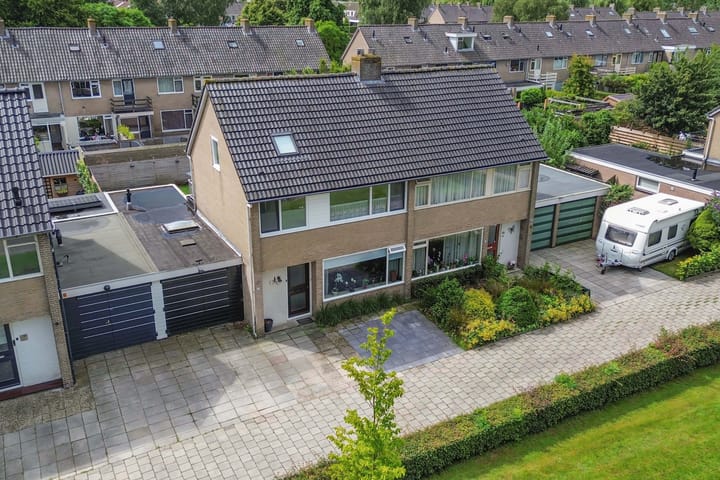 Foto 27 van Verdeniusstraat 17