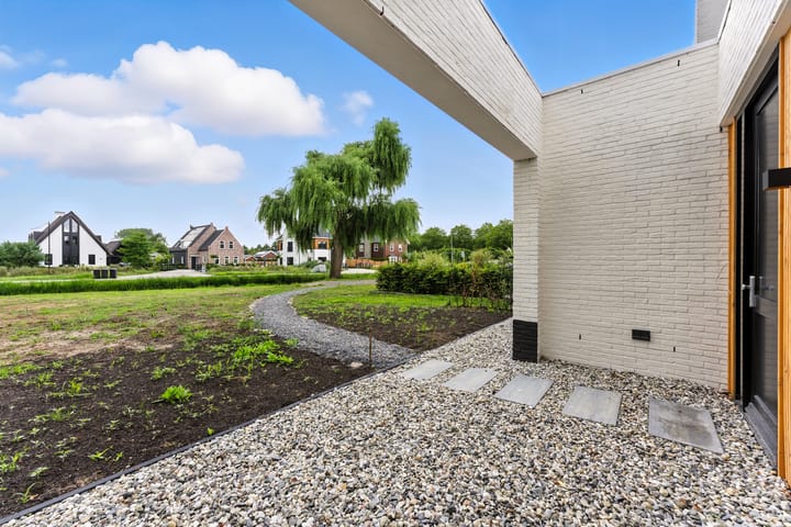 Photo 3 of Vinkenpolderweg 38