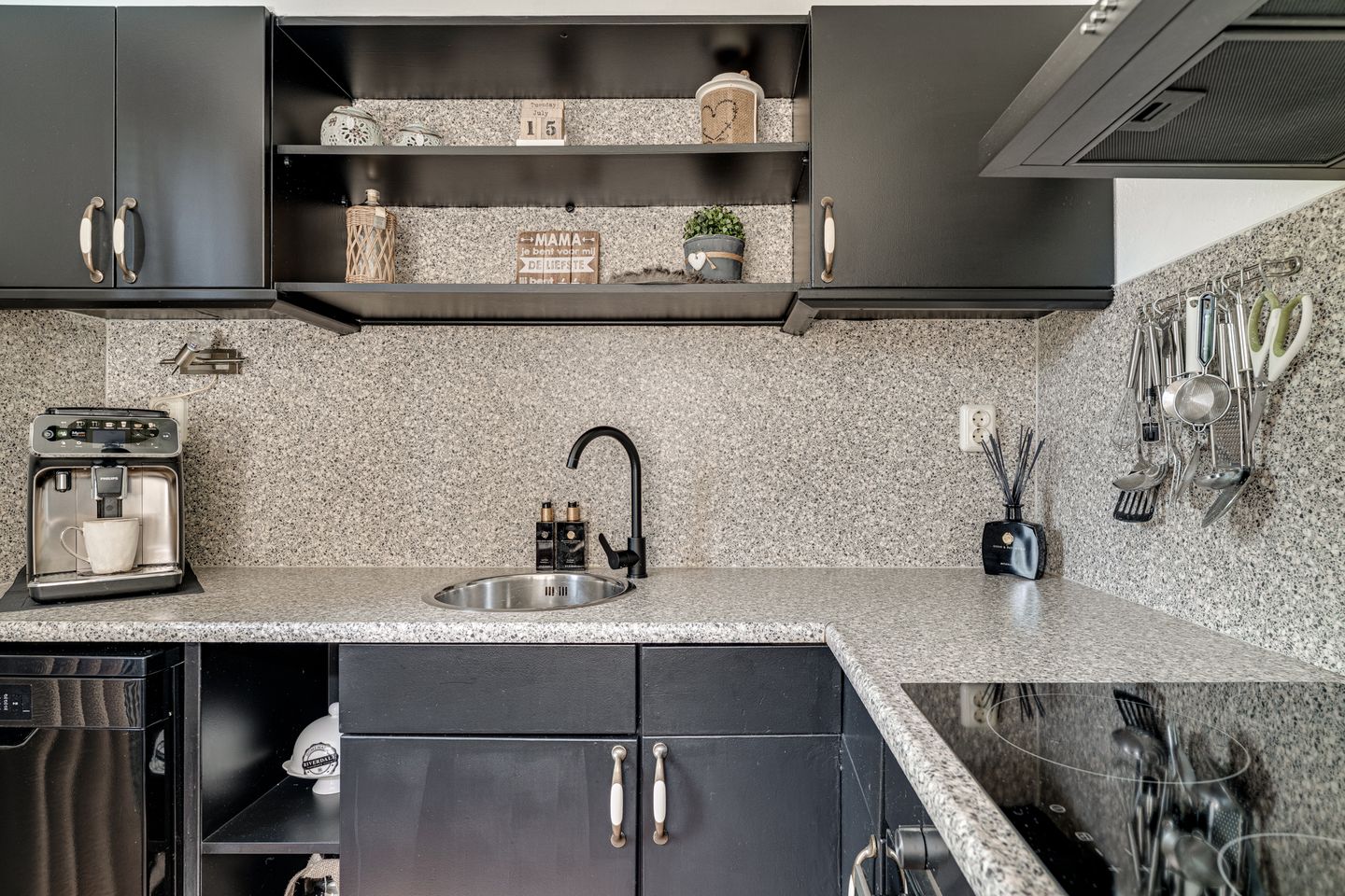 Foto 20 van Erdwal 16