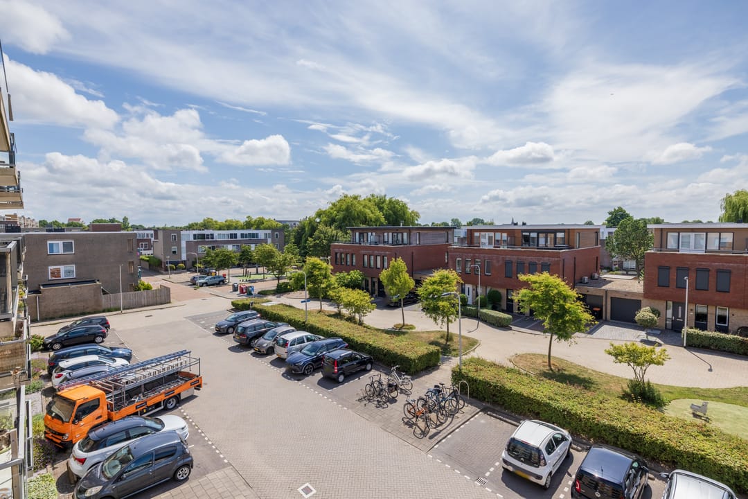 Foto 16 van Jan van Goyenplein 57