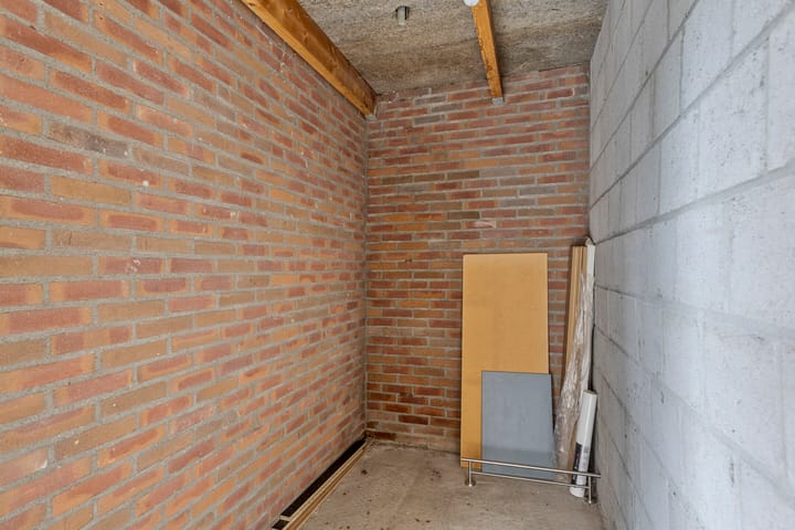 Foto 17 van Industriestraat 120