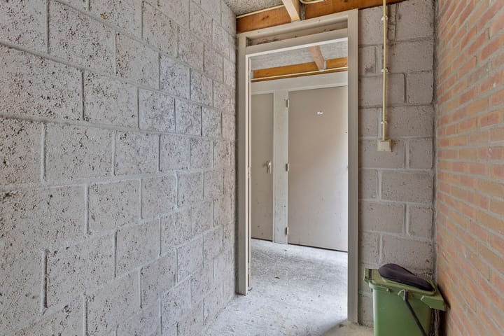 Foto 18 van Industriestraat 120