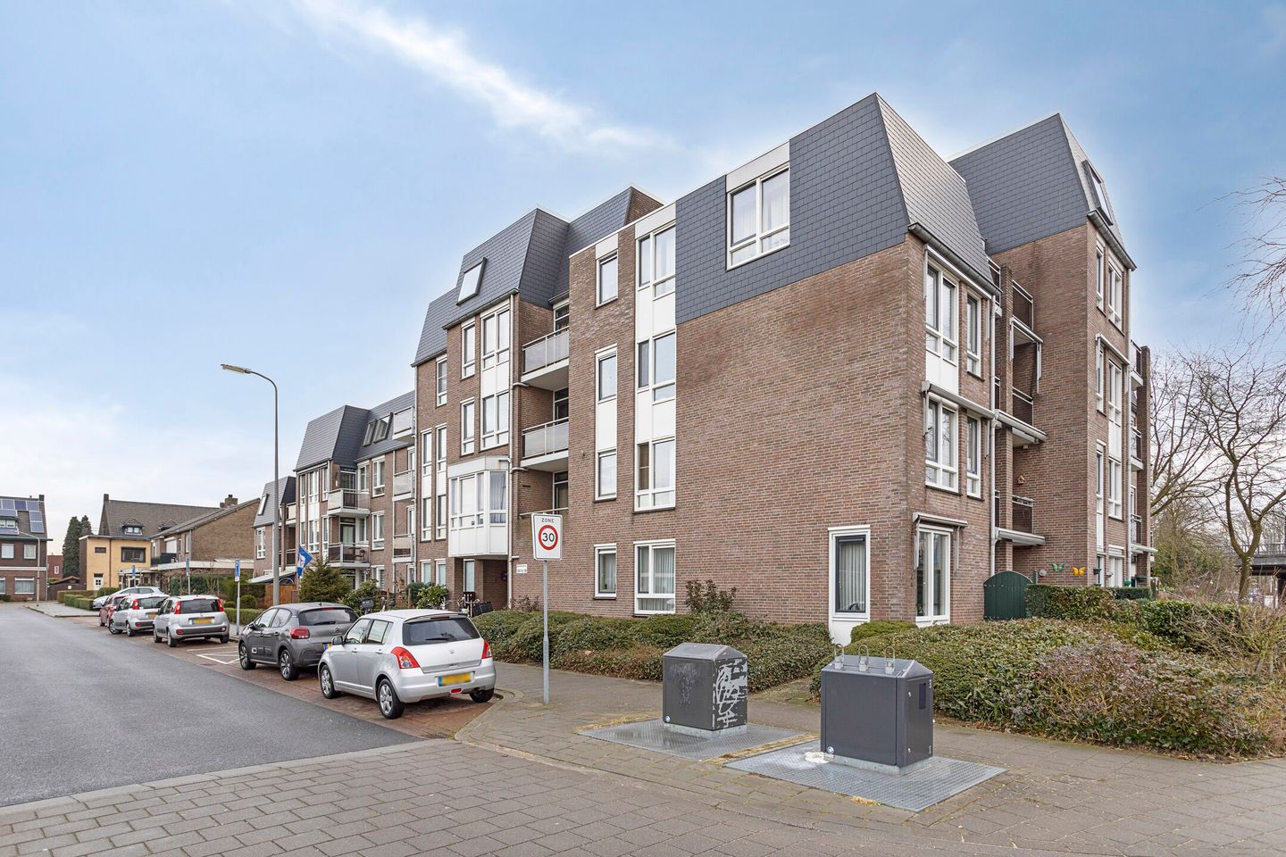 Foto 29 van Industriestraat 120