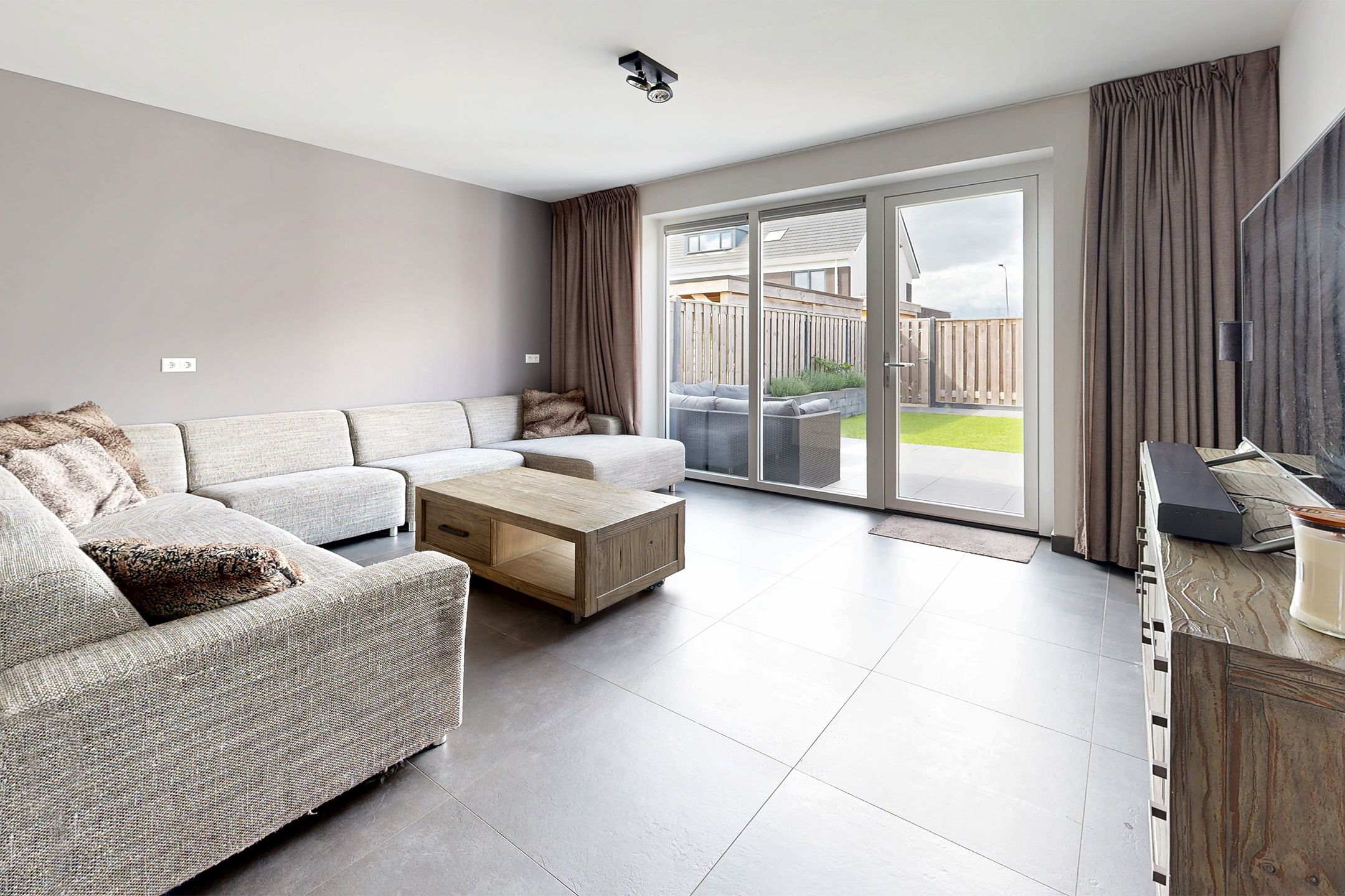 Foto 12 van Zomervlinder 12