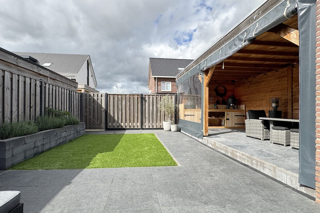 Foto 46 van Zomervlinder 12