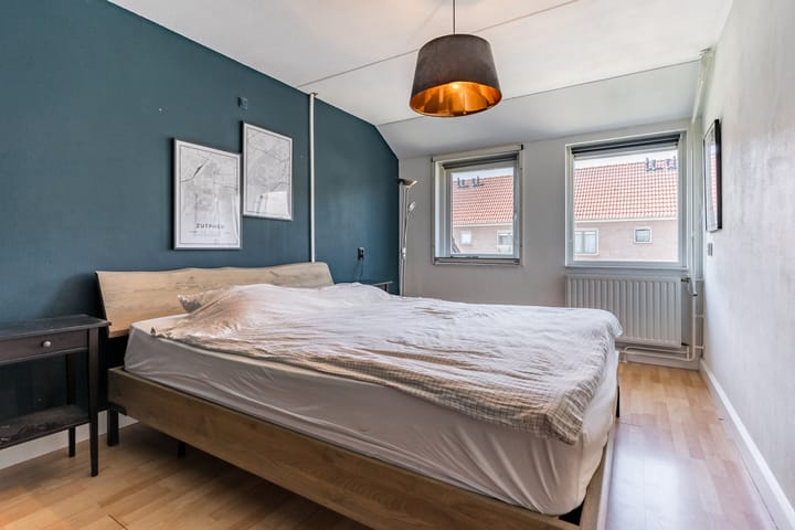 Foto 5 van Iepenstraat 4