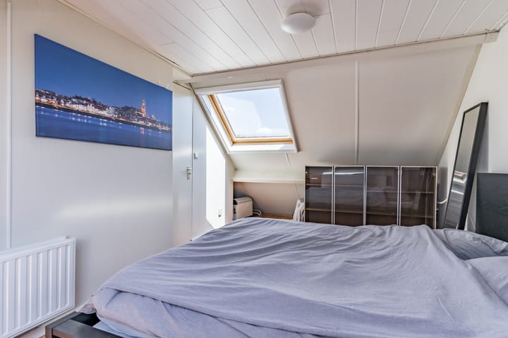 Foto 9 van Iepenstraat 4