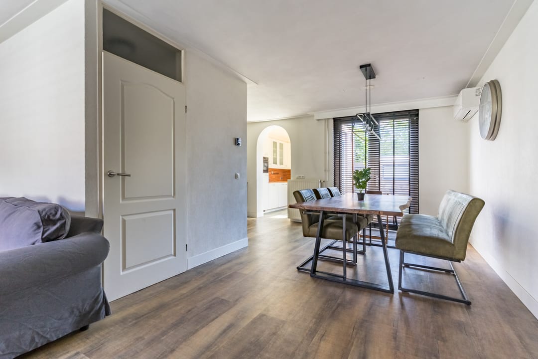 Foto 16 van Iepenstraat 4