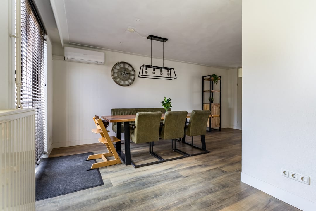 Foto 17 van Iepenstraat 4