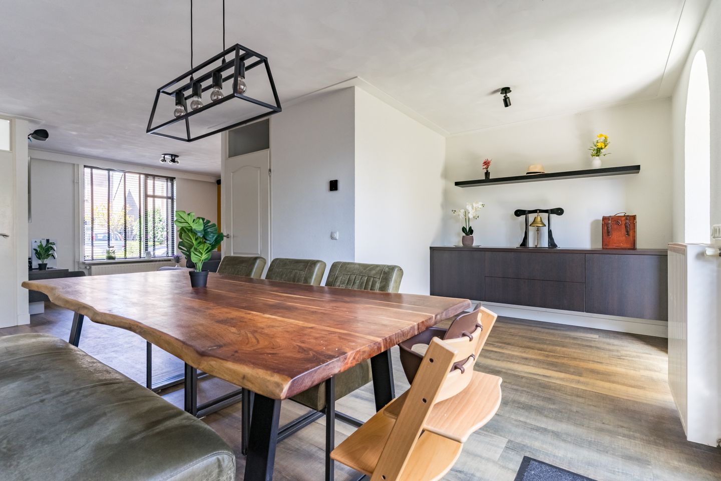 Foto 19 van Iepenstraat 4