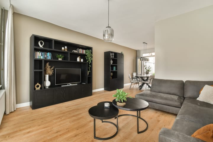 Foto 10 van Wilhelminastraat 12