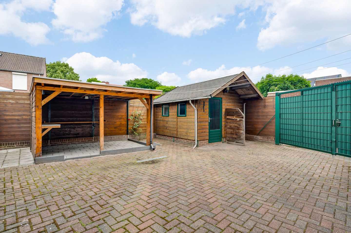 Photo 4 of Ariënsstraat 11