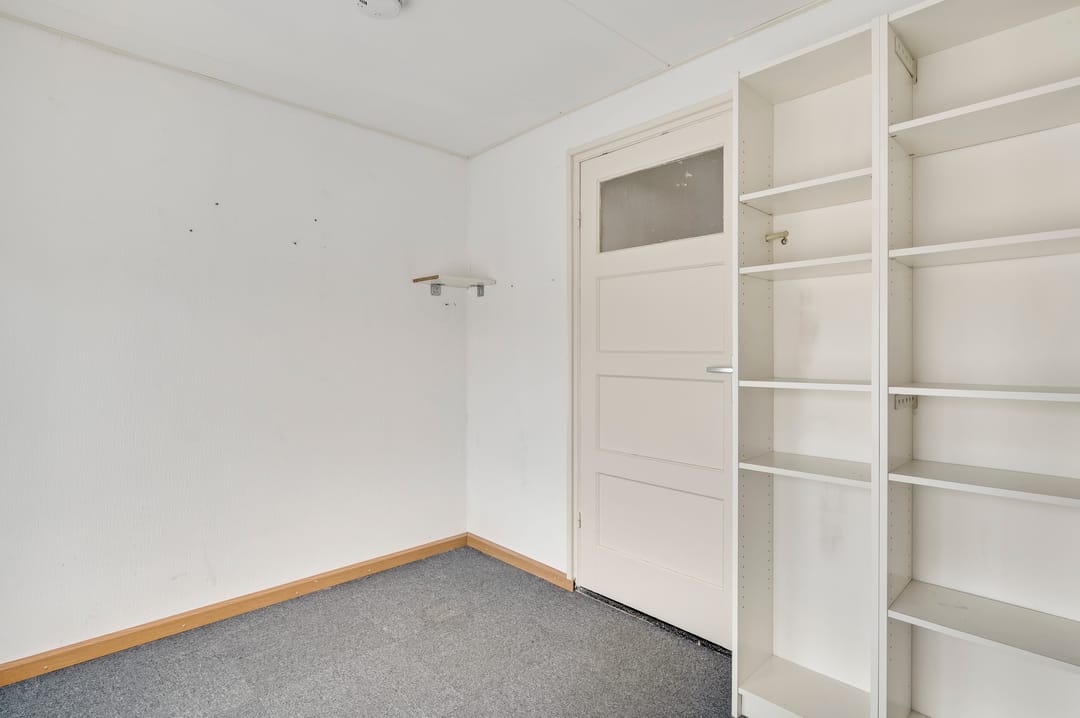 Photo 17 of Ariënsstraat 11