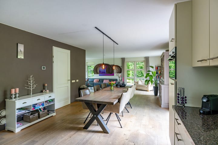 Foto 14 van Woldjerspoorweg 47