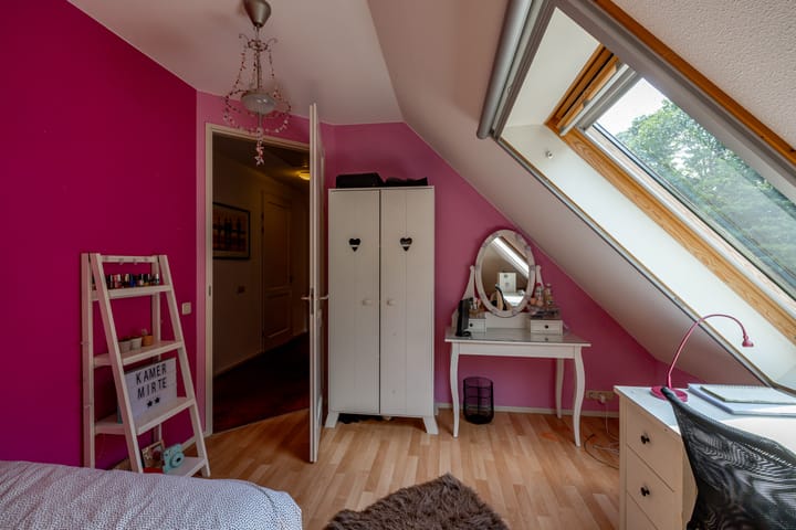 Foto 35 van Woldjerspoorweg 47