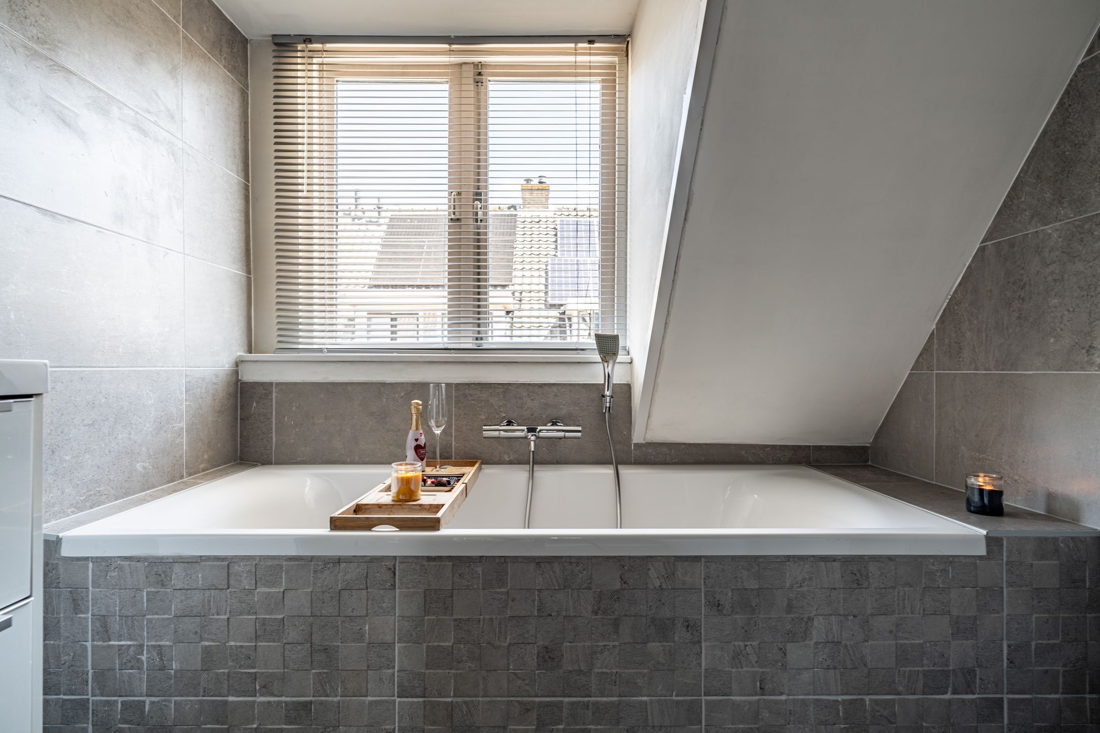 Photo 33 of Heemskerkstraat 74