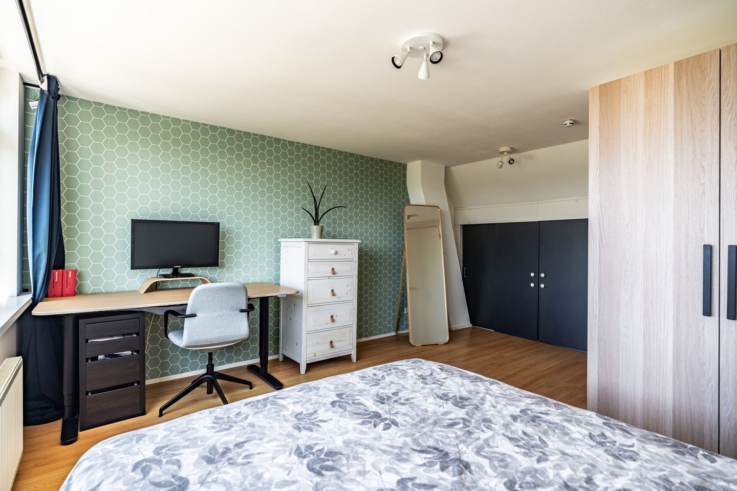 Photo 55 of Heemskerkstraat 74