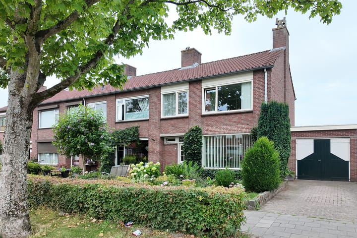 Foto 1 van Arembergstraat 53