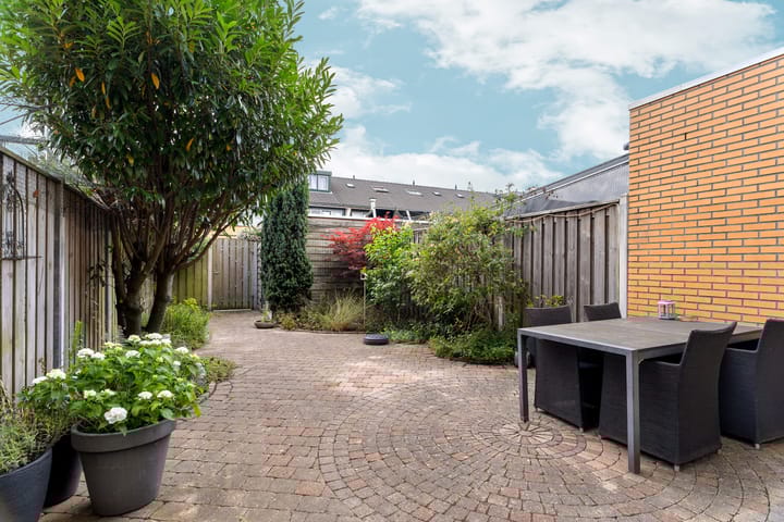 Foto 39 van Julistraat 57