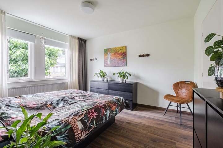 Foto 13 van Vespuccistraat 13