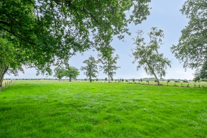 Foto 42 van Lugtenbergerweg 10