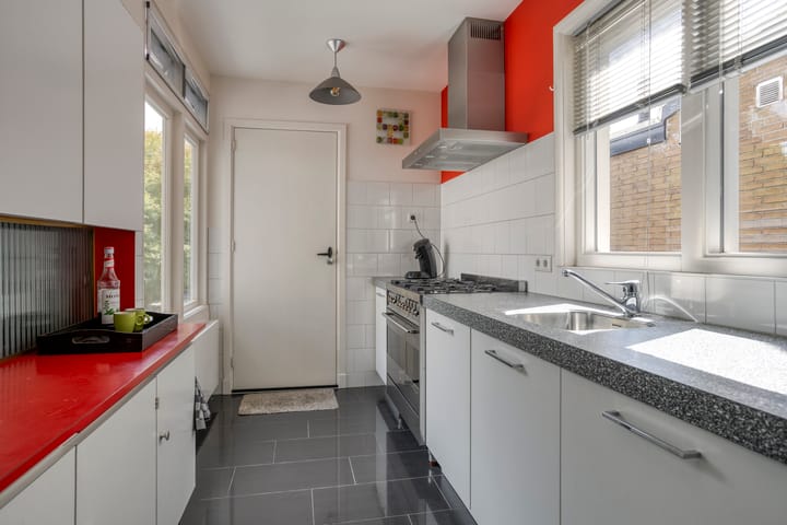 Foto 18 van Anjelierstraat 44