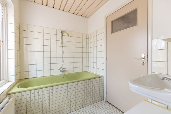 Foto 24 van Julianastraat 9