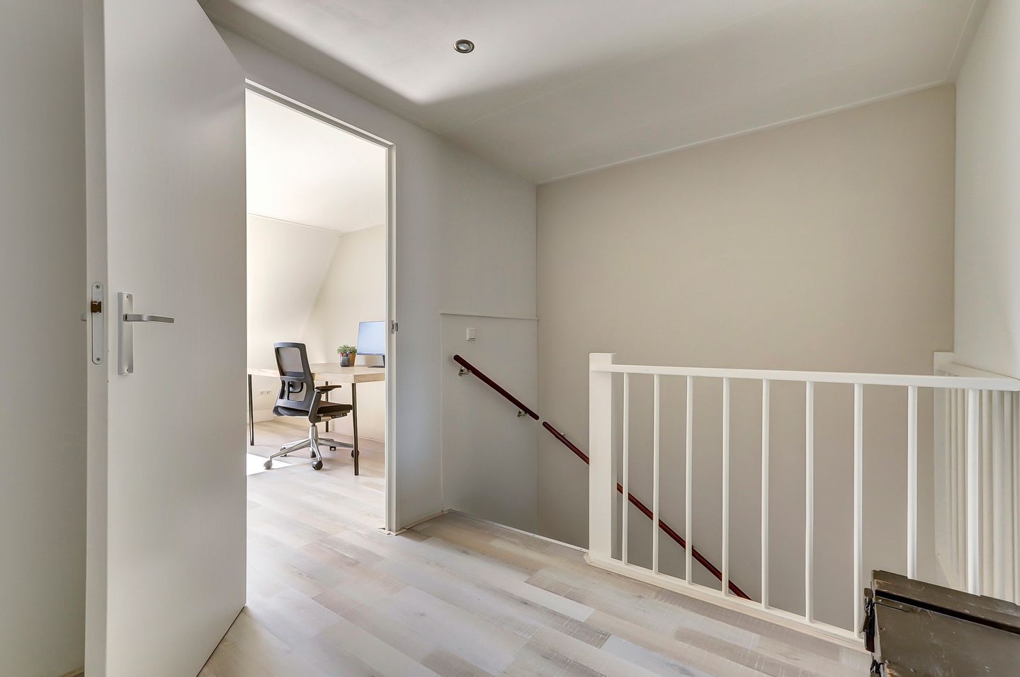 Foto 25 van Jan van Riebeecklaan 34