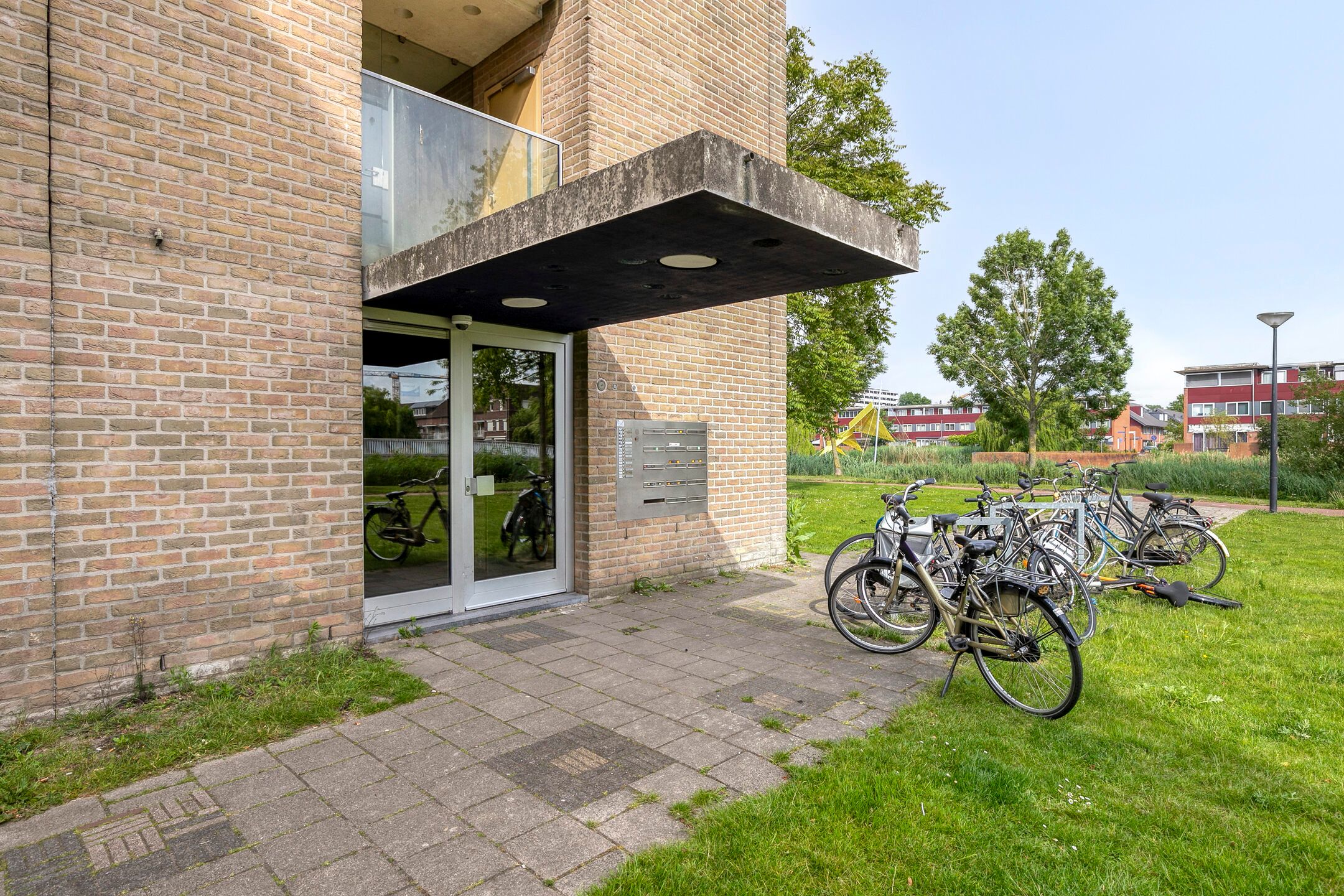 Foto 27 van Emmeline Pankhurststraat 16