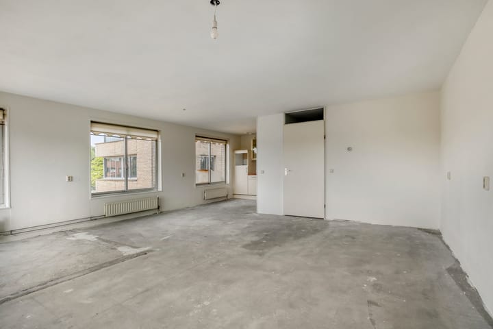 Foto 12 van Emmeline Pankhurststraat 16